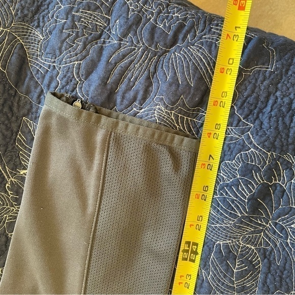 PUMA Running Joggers Grey/Black Size Small - Picture 9 of 12